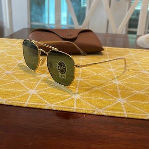 Ray Ban “the Marshall” new